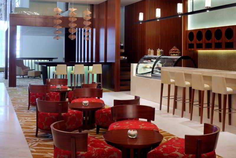 Marriott Executive Apartments Al Jaddaf, Dubai Luaran gambar The lounge at the airport