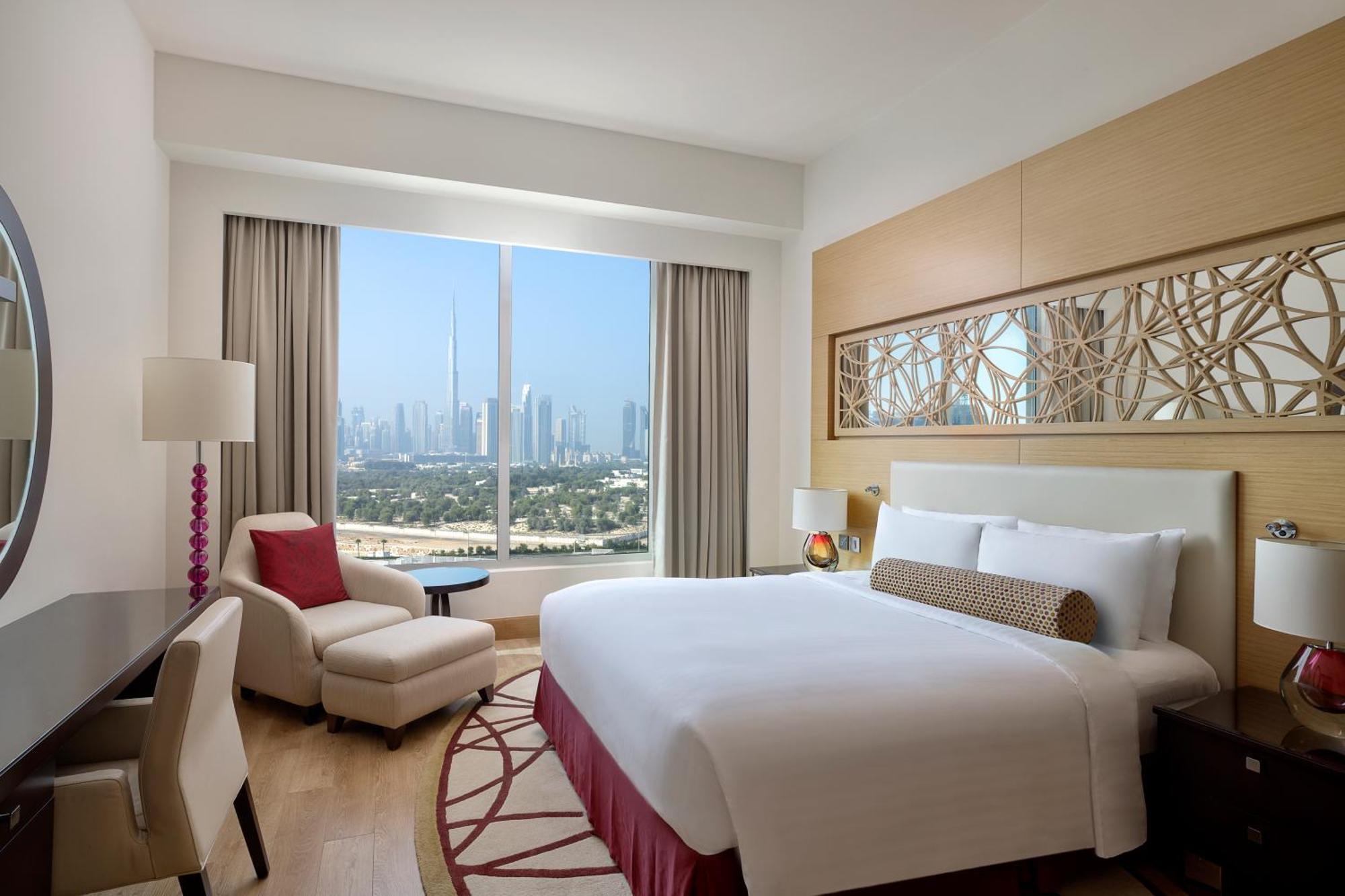 Marriott Executive Apartments Al Jaddaf, Dubai Luaran gambar A bedroom at the hotel