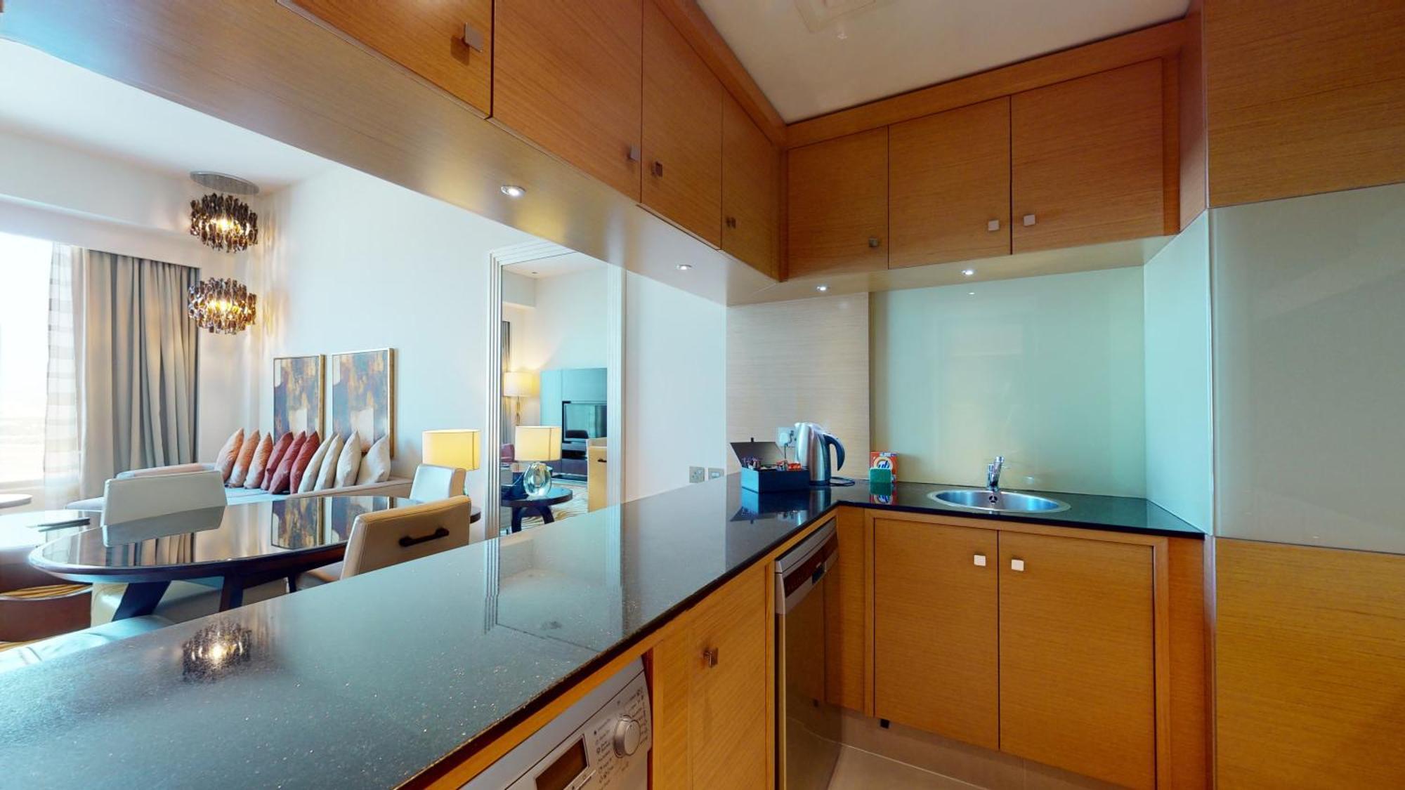 Marriott Executive Apartments Al Jaddaf, Dubai Luaran gambar A kitchen in a serviced apartment