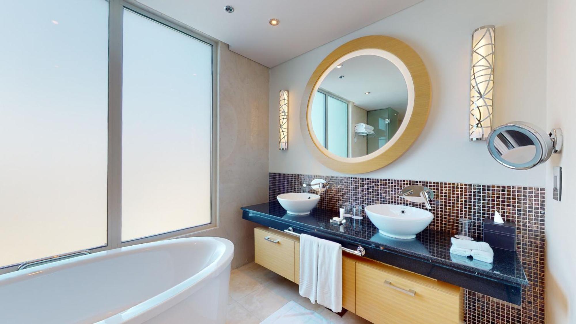 Marriott Executive Apartments Al Jaddaf, Dubai Bilik gambar Bathroom