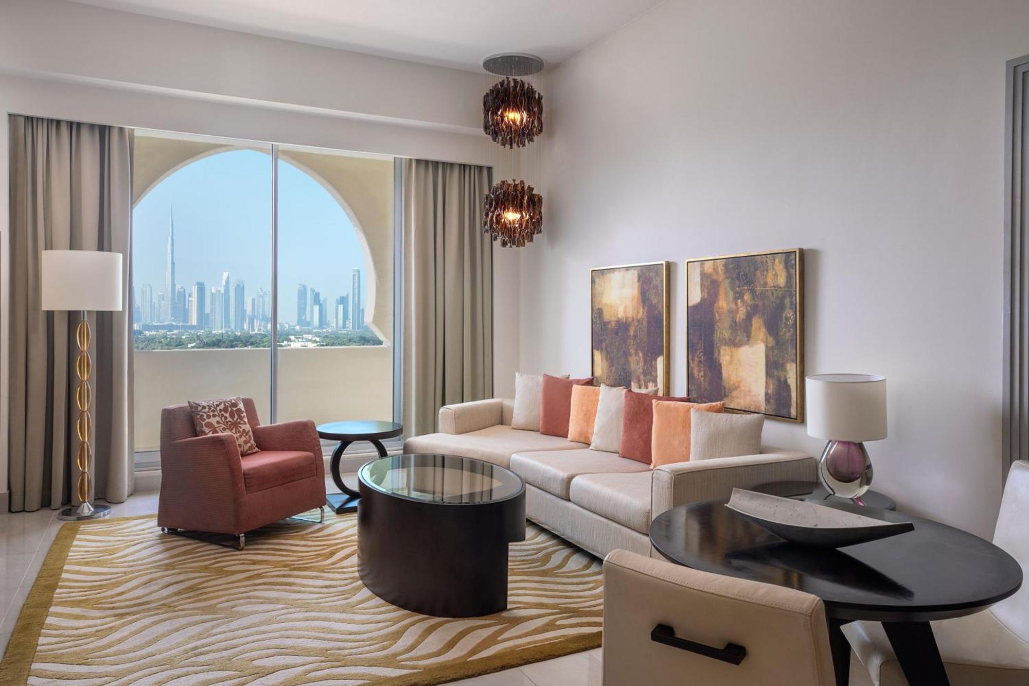 Marriott Executive Apartments Al Jaddaf, Dubai Luaran gambar Living room