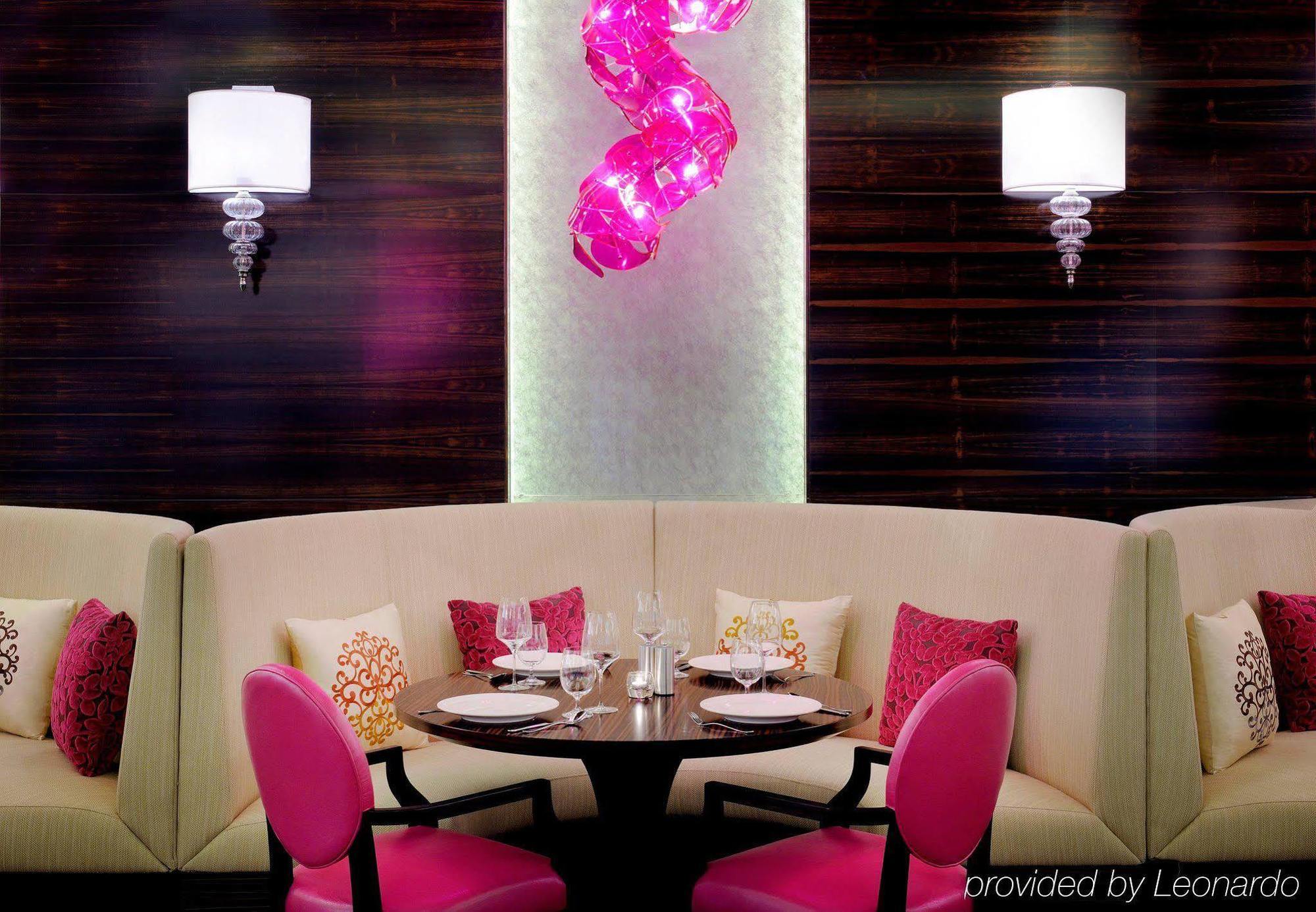 Marriott Executive Apartments Al Jaddaf, Dubai Luaran gambar The interior of the restaurant